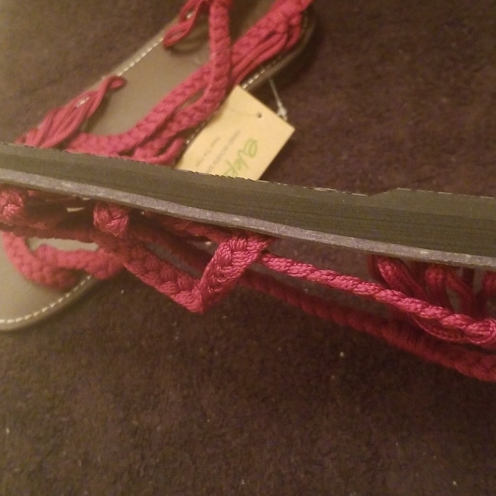 Sandal - Picture 4 of 4